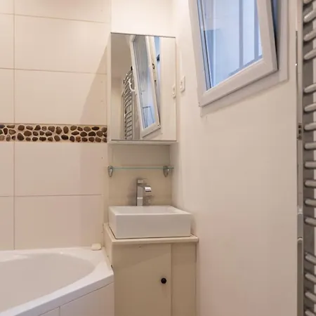 Spacious Peaceful And Bright Apartmán *